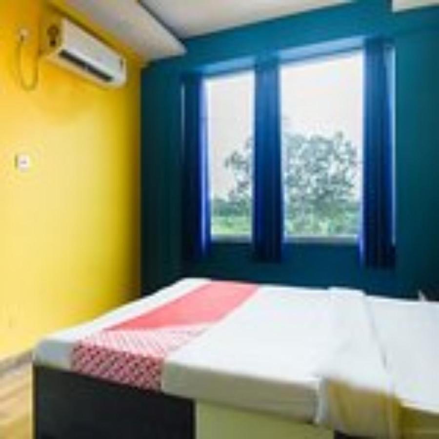 Staymaker Royal Galaxy Durgāpur Esterno foto