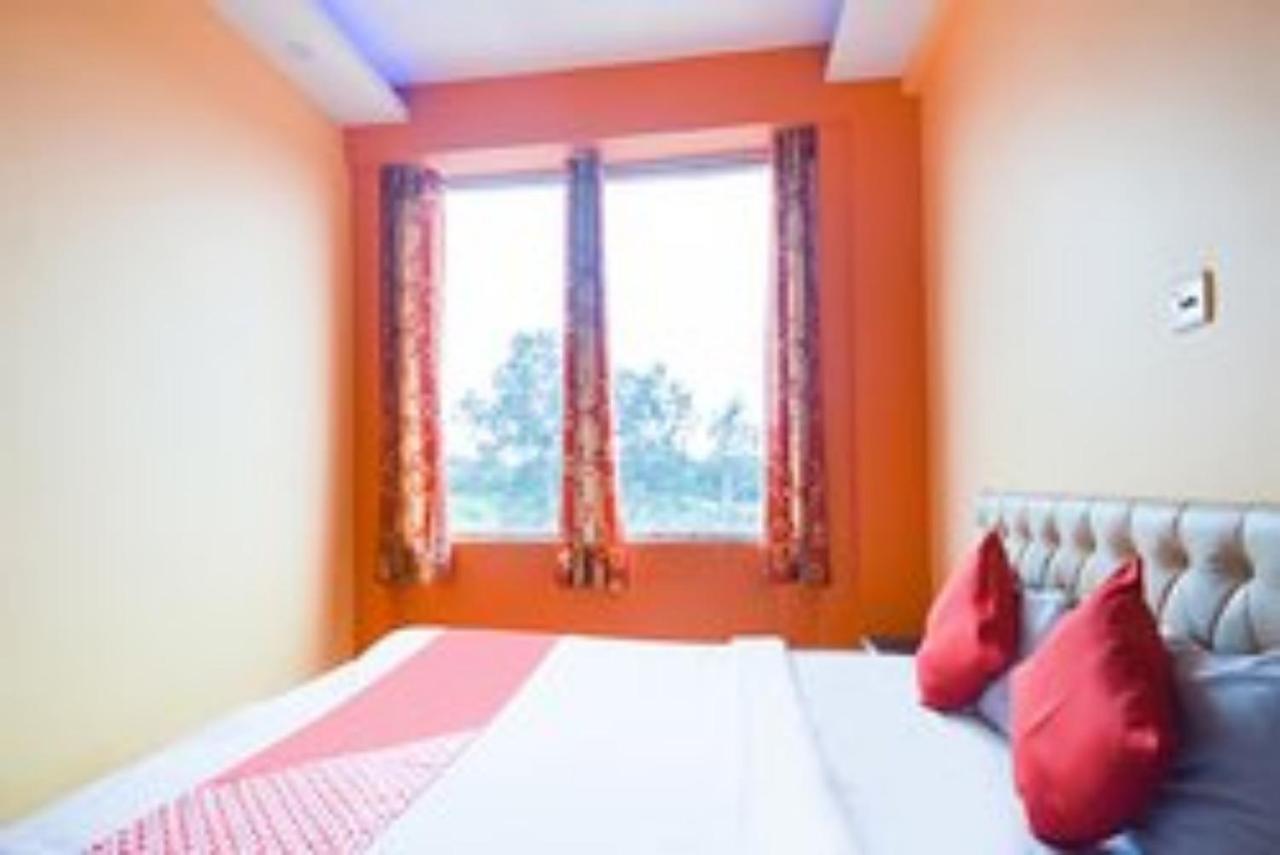 Staymaker Royal Galaxy Durgāpur Esterno foto